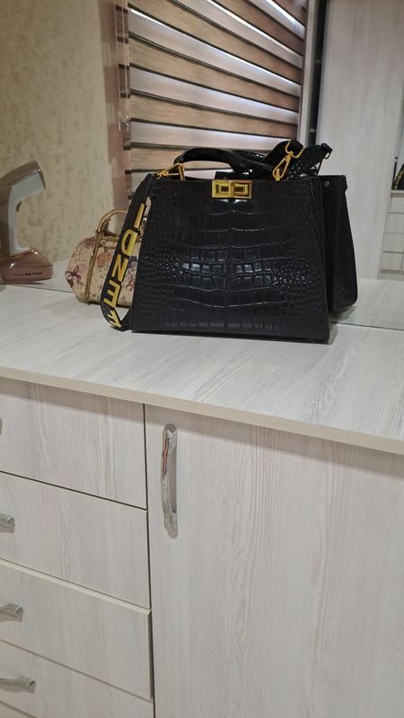 Fendi sumka Fendi sumka