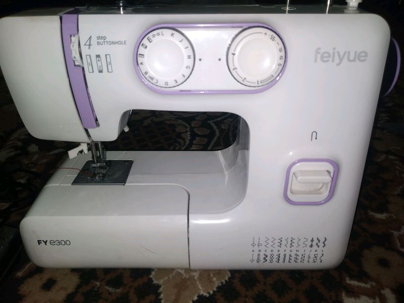 Tikuv mashinasi mini feiyue