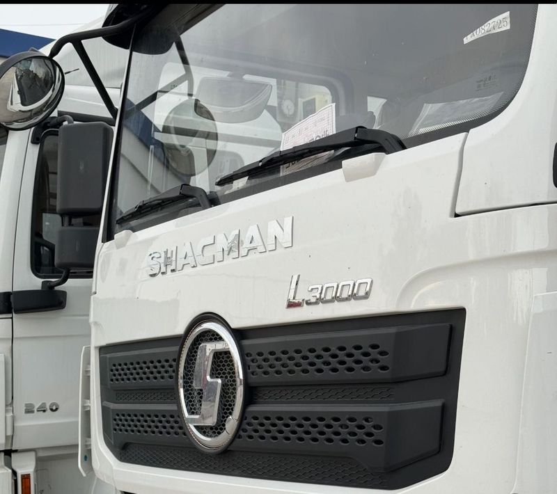 Продается Shacman L3000 Новый 2023 18 т грузоподъёмность Продается Shacman L3000 Новый 2023 18 т грузоподъёмность