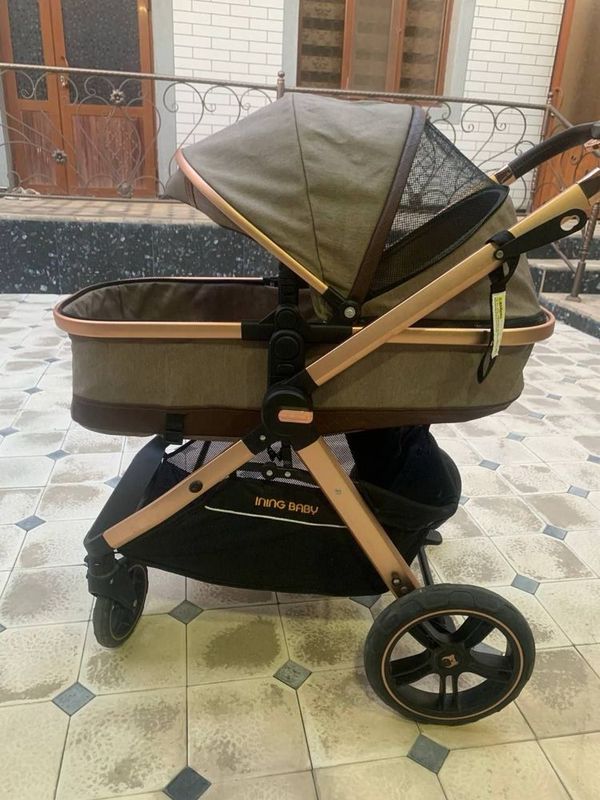 Продам почти новый коляска Ining Baby Продам почти новый коляска Ining Baby