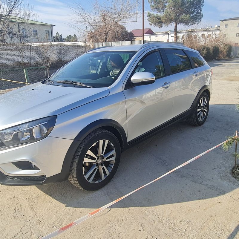 Lada Vesta SW cross ФУЛ комплектации