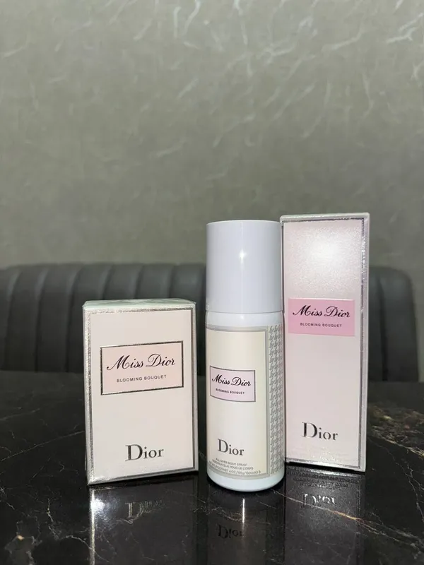MISS DIOR PARFYUM SET MISS DIOR PARFYUM SET
