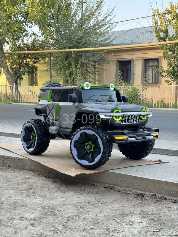 Детский электромобиль Jeep 4x4, до 80 кг | новое в коробке!