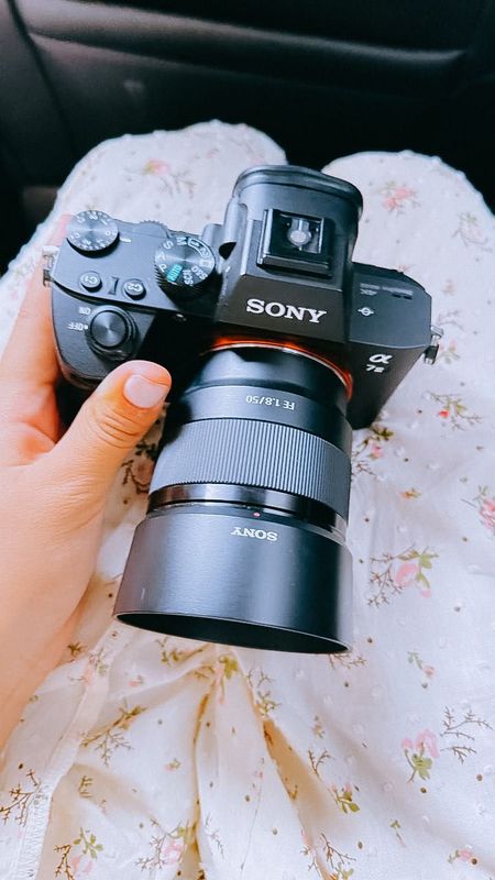 Sony a7 3 Body obyektiv fleshki Sony a7 3 Body obyektiv fleshki