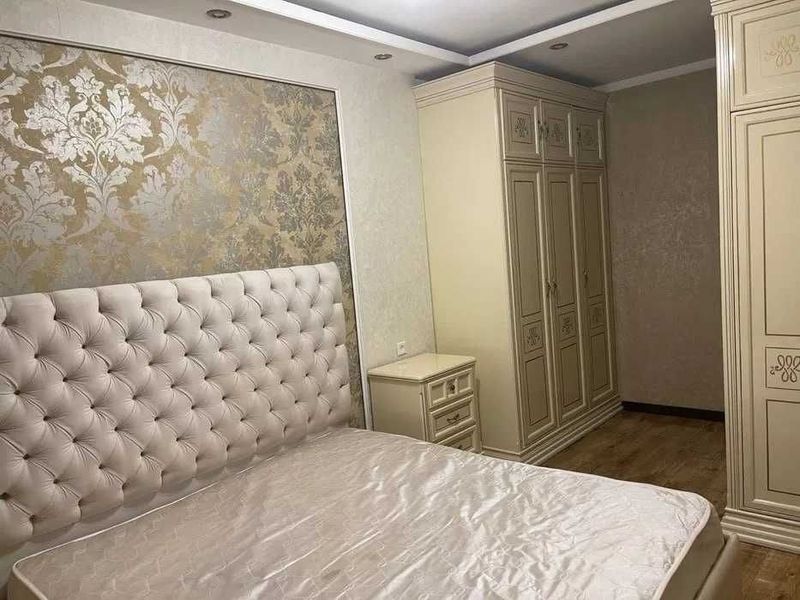 Сдаю шикарную кв 2/4/9 Яккасарай ро-н ул Кушбеги,Бошлик. 29* Сдаю шикарную кв 2/4/9 Яккасарай ро-н ул Кушбеги,Бошлик. 29*