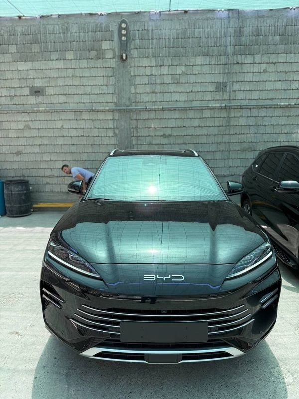 BYD song plus gibrid BYD song plus gibrid