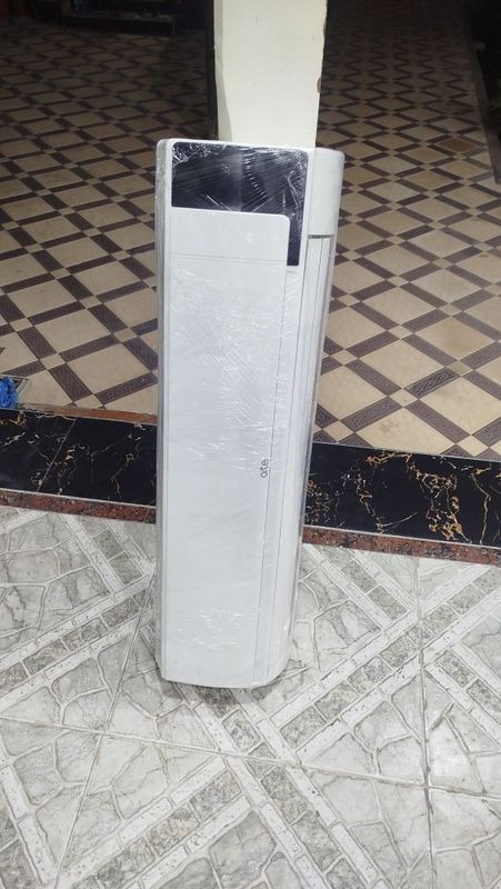 Artel kandisioner sotiladi holati ideal 18 lik Artel kandisioner sotiladi holati ideal 18 lik