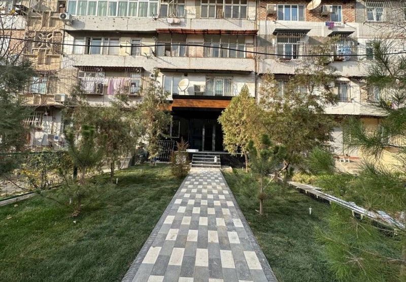 Аренда НЕДВИЖИМОСТИ, Улица Шота Руставели 85м2 Аренда НЕДВИЖИМОСТИ, Улица Шота Руставели 85м2