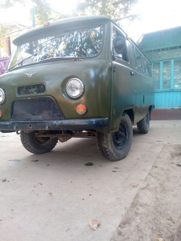 Uaz buxanka 1986 manzil Surxondaryo