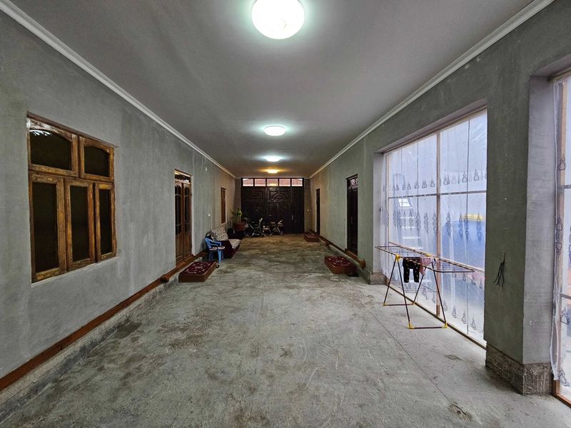 4 sotixli tayyor uchastka ko‘plab jihozlari bilan birga sotiladi. 4 sotixli tayyor uchastka ko‘plab jihozlari bilan birga sotiladi.