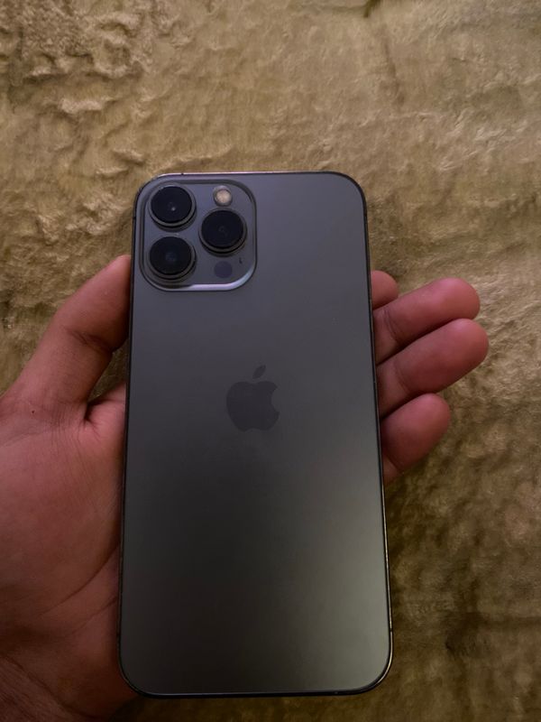 Iphone 13 pro Max 256 gb 500$ kelishamiz