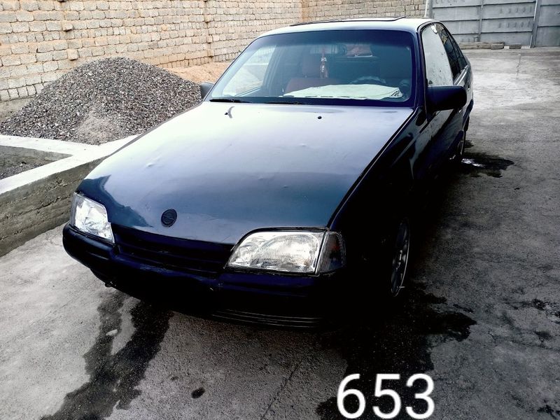 Opel omega a sotiladi Opel omega a sotiladi