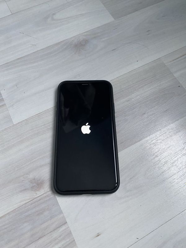 Iphone Xr 64 gb srochno