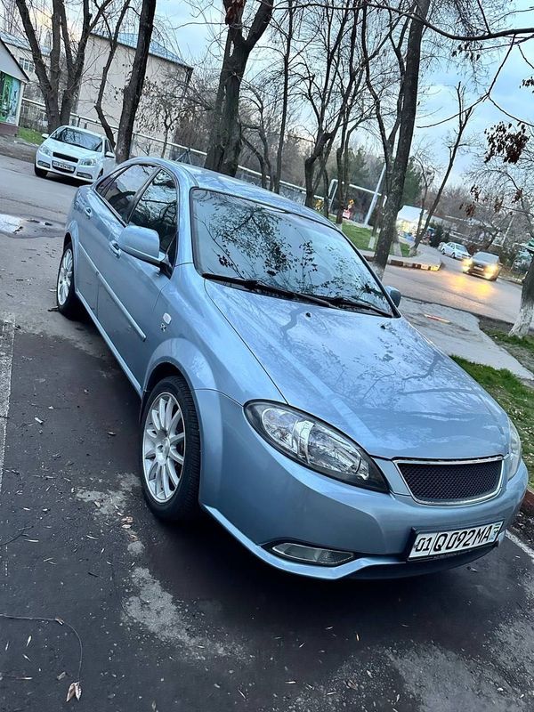 Продаю свою Gentra! Продаю свою Gentra!