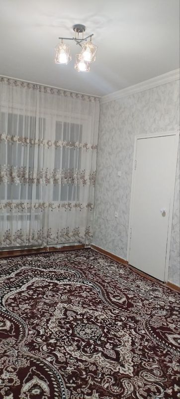 1 хонали уй ижарага берилади.