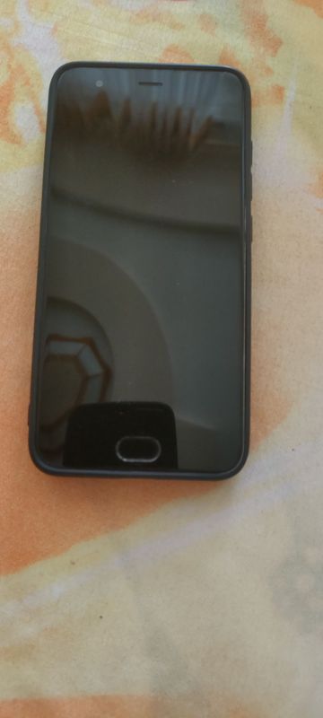 MI telefoni sotiladi MI telefoni sotiladi