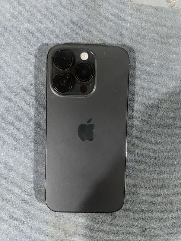 iPhone 14 Pro black iPhone 14 Pro black
