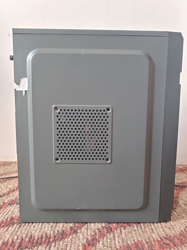 Системный блок Dual-Core CPU 4 ГБ. 256 ГБ Системный блок Dual-Core CPU 4 ГБ. 256 ГБ