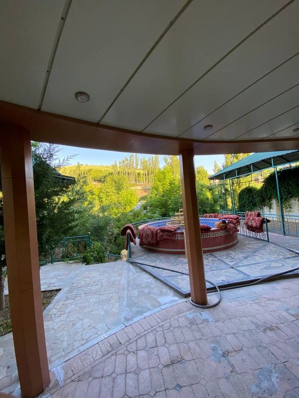 Dacha chorvoqda oila ulfatla uchun Dacha chorvoqda oila ulfatla uchun