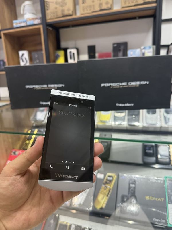 Black berry PorsChe Design новый пачка Black berry PorsChe Design новый пачка