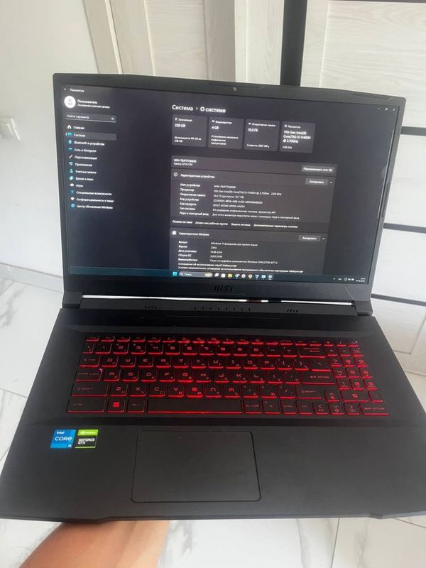 MSI GF66 Katana GF76 11SC MSI GF66 Katana GF76 11SC