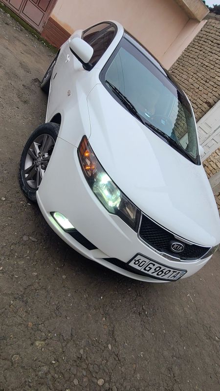 Kia Forte luxs 2008