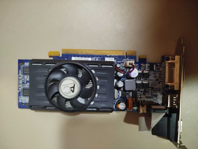 Продам видеокарту GeForce® 9500 GT 1 Гб DDR2 (OEM)