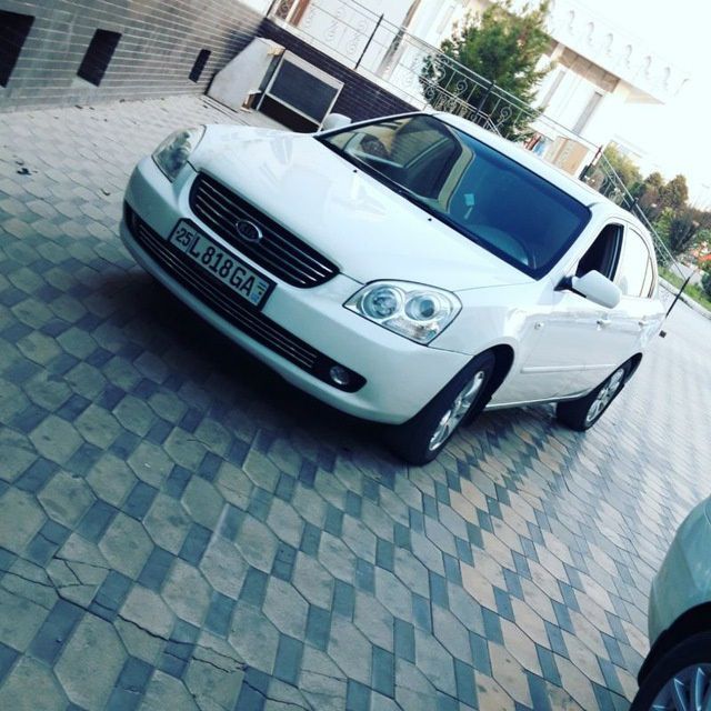 Kia optima xolati zur 2007