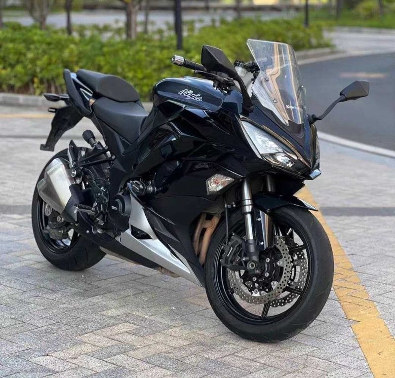 Kawasaki z 1000sx 2019г (в пути осталось 3 недели) (европа) Kawasaki z 1000sx 2019г (в пути осталось 3 недели) (европа)