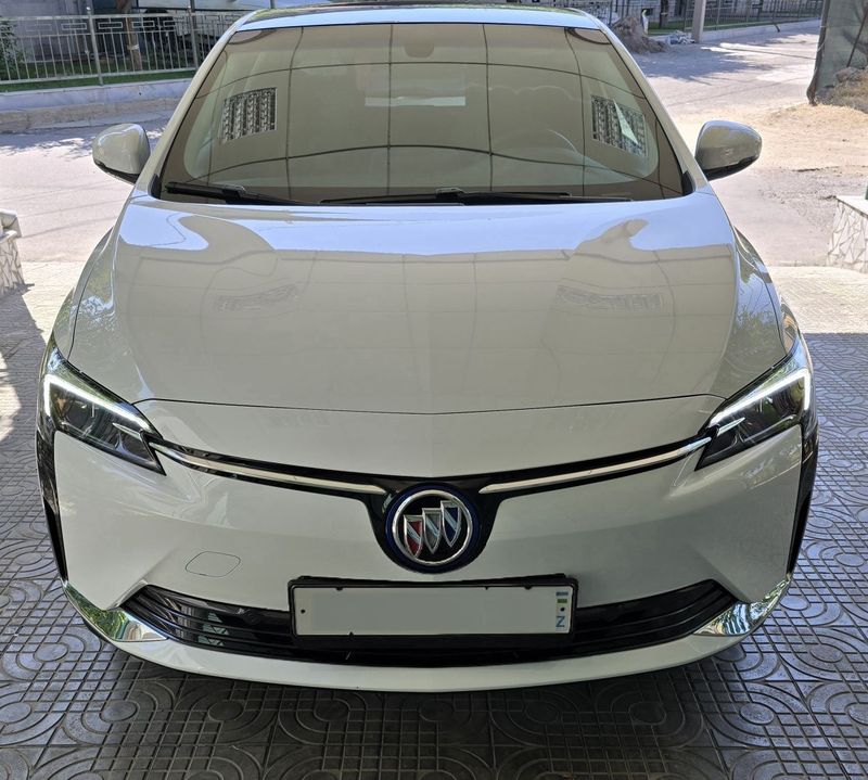 Продаётся Buick velite 6