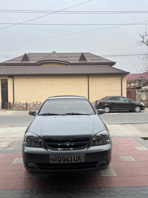 Lacetti 1.6 мокрый асфальт