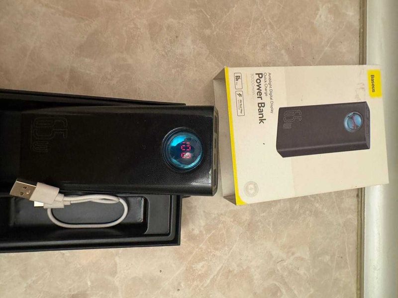 Power Bank Baseus 30000mAh 65W (Быстрая зарядка, цифровой дисплей) Power Bank Baseus 30000mAh 65W (Быстрая зарядка, цифровой дисплей)