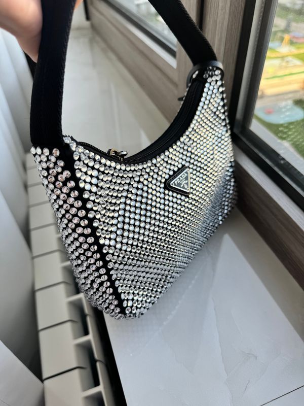 Продается сумка PRADA Продается сумка PRADA