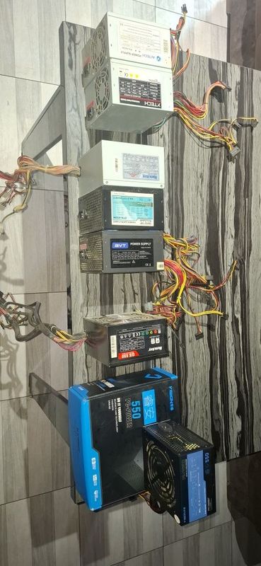 Блоки питания разные, Huntkey 450, Avtech 450
