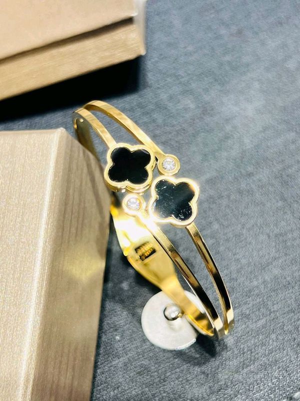 Braslet Braslet