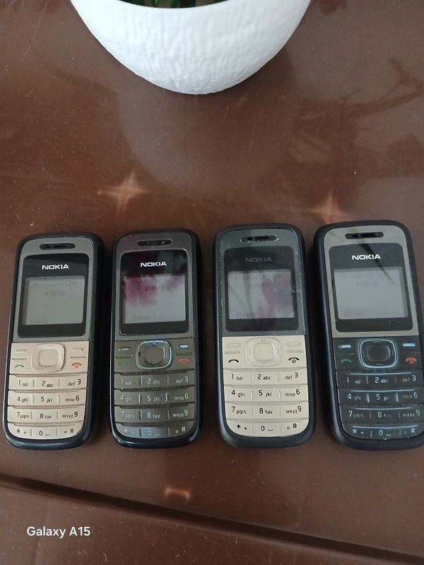 Nokia 1208 рабочий телефонлар Nokia 1208 рабочий телефонлар