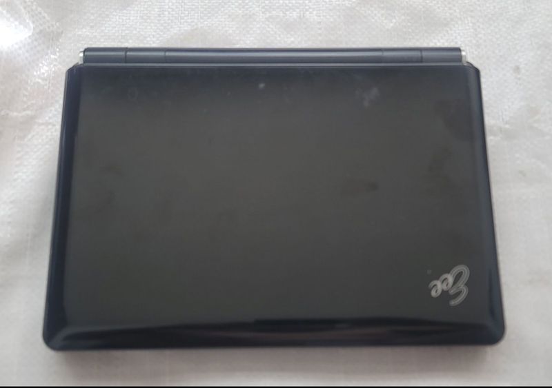 Netbook Asus eee Netbook Asus eee