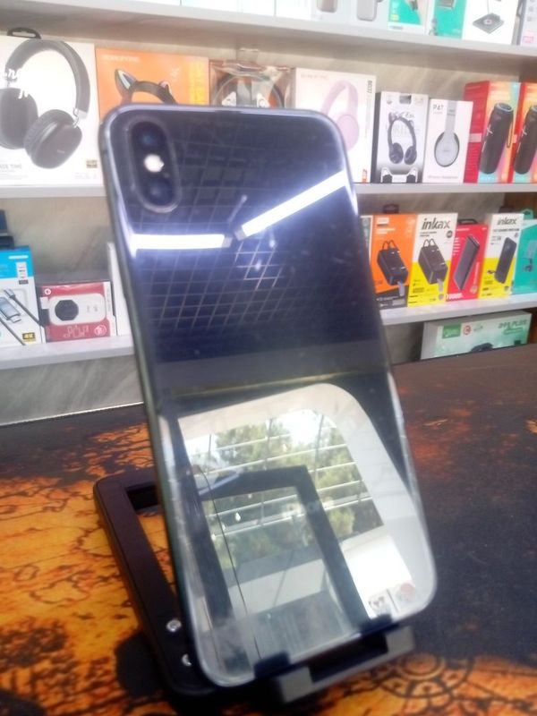 iPhone x American region