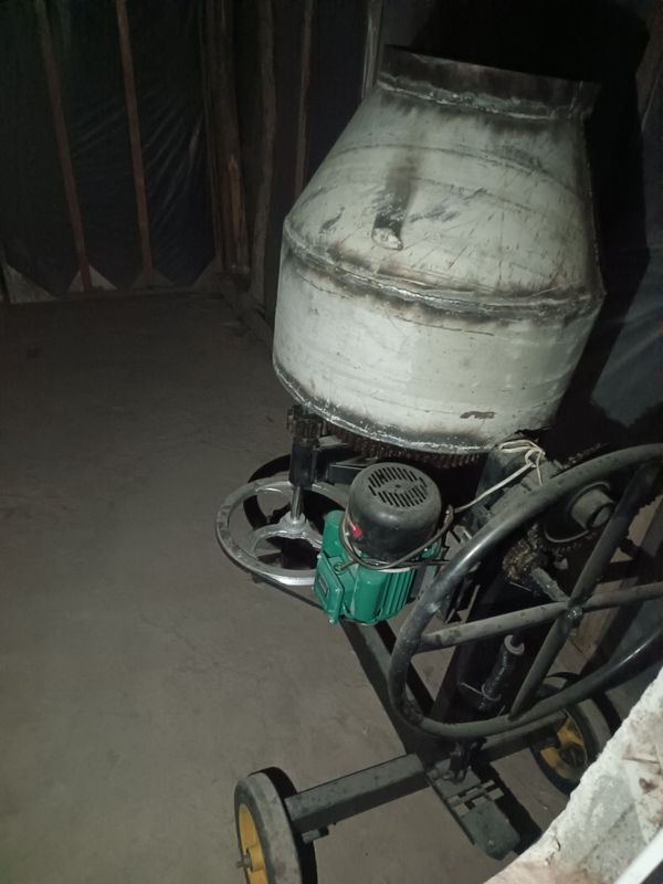 Beton qoruvchi mishalka