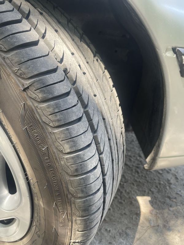 Продам на замену на ваши 190,195Шины GRENLANDER R15 195/60 Почти новые Продам на замену на ваши 190,195Шины GRENLANDER R15 195/60 Почти новые