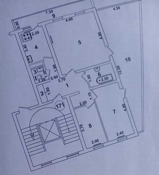 Срочно продаю 4-х комнатную, Ц-15, массив Джангох - 107 м2