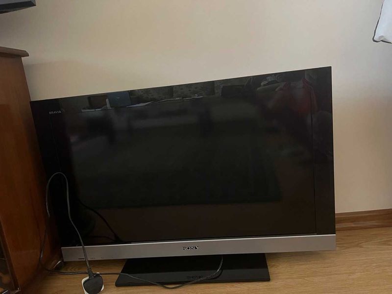 Телевизор SONY Bravia Телевизор SONY Bravia