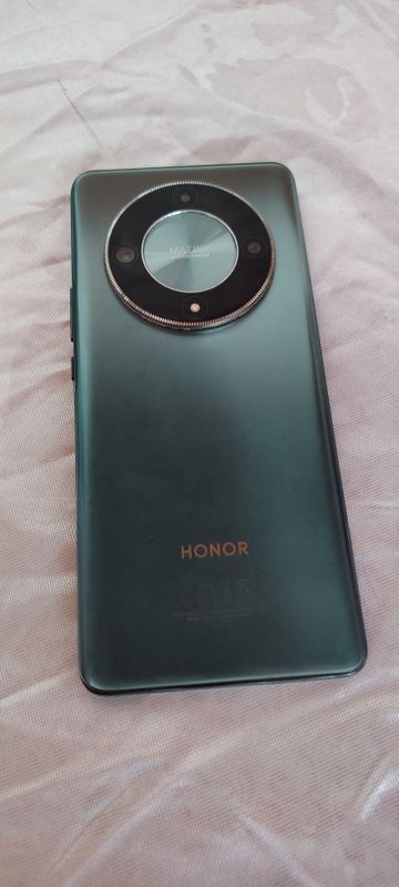 Honor x9b 8/256 holati ideal