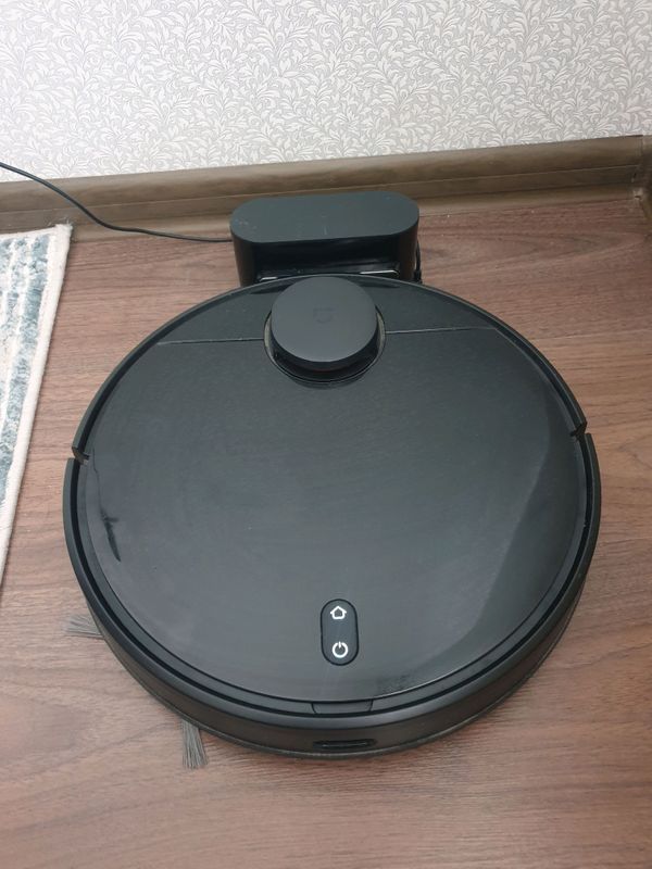 Робот пылесос Xiaomi Mi Vacuum Mop 2