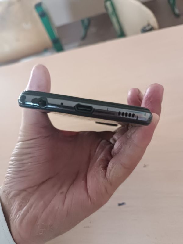 Samsung a 52 xotira 128 gb Samsung a 52 xotira 128 gb
