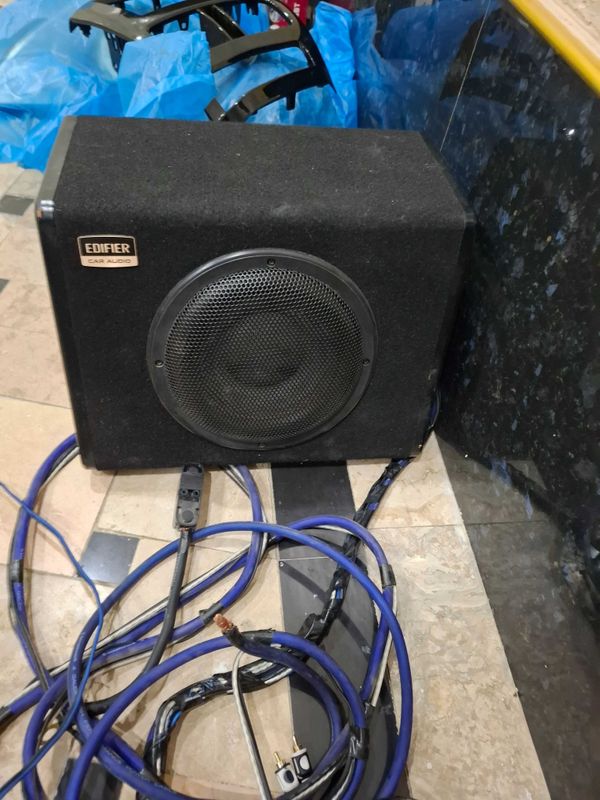 Продаётся савбуфер edifer