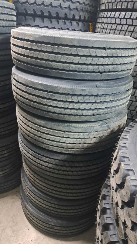 Автошина 235/75R17.5 BOTO исузу Автошина 235/75R17.5 BOTO исузу