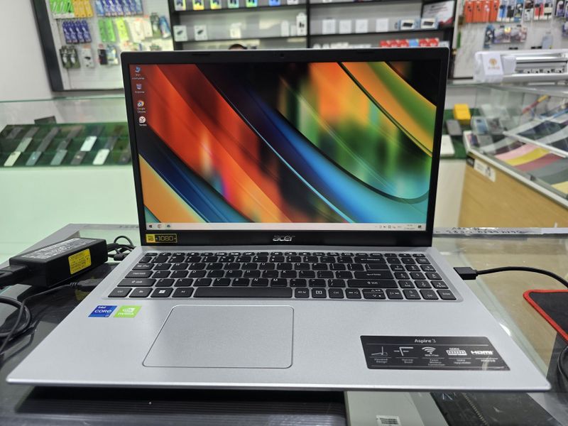 Acer Intel i7 nvidia mx350
