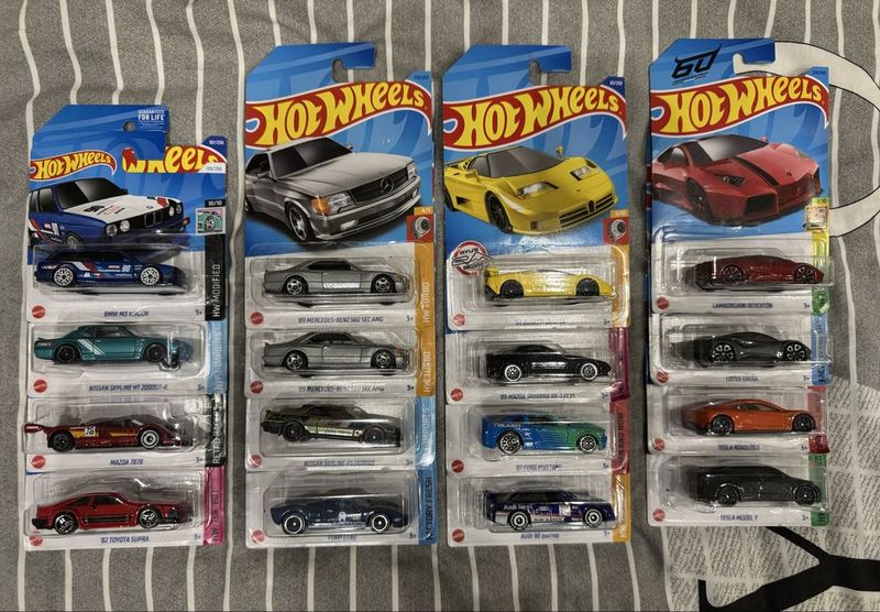 Hot Wheels Bugatti, Mercedes, BMW, Lamborghini