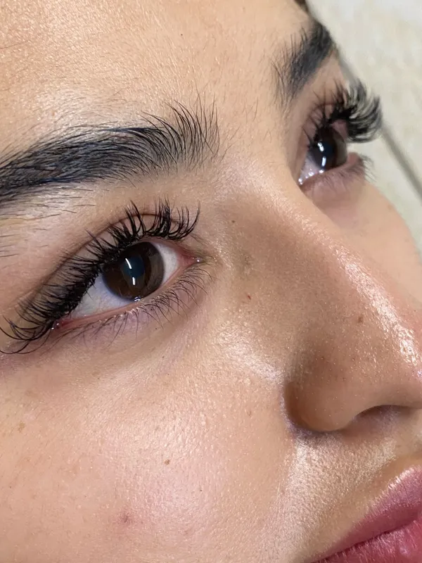 Наращивание ресниц Наращивание ресниц